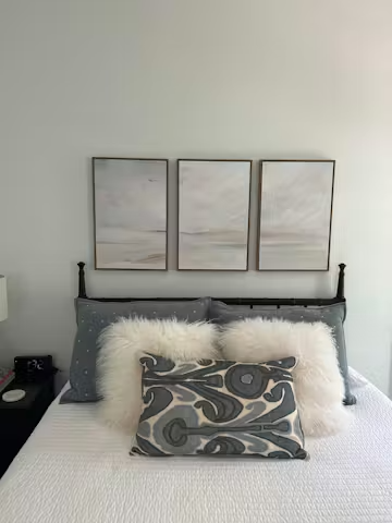 ABSTRACT BEACH TRIPTYCH: Minimalist Beach Painting Set of 3 photo review