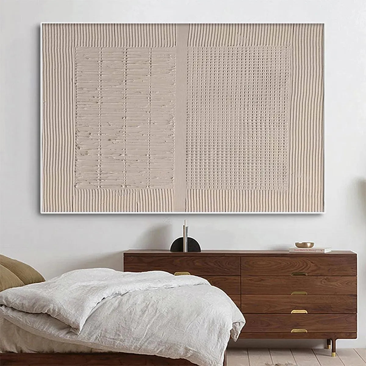 BEIGE TEXTURE DIPTYCH: Textured Abstract Painting in Beige - Image 2