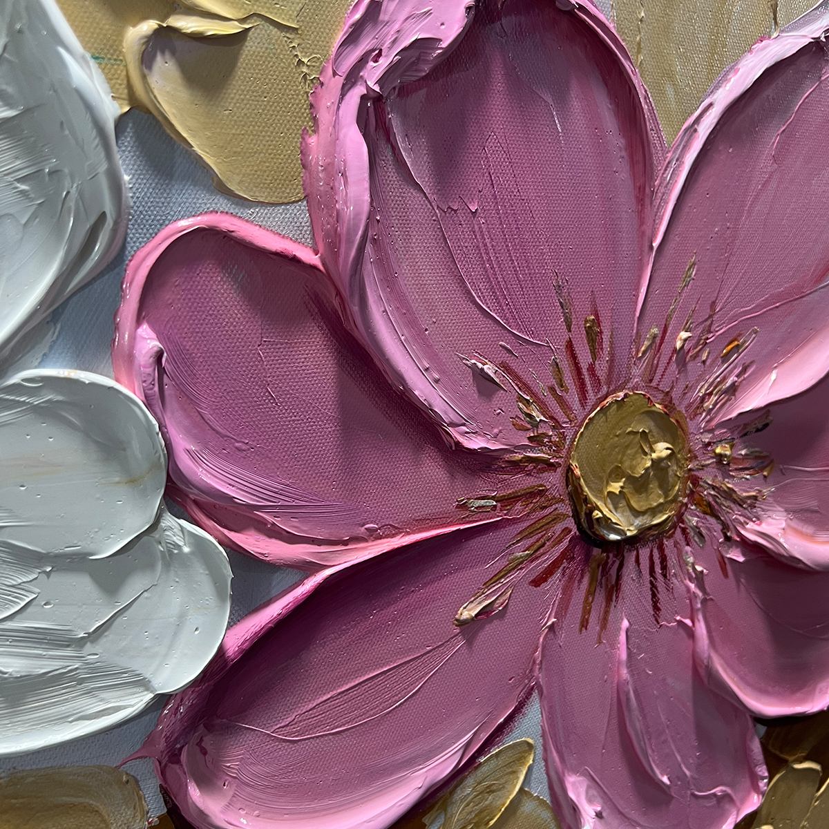 GOLDEN PETALS: Textured Panoramic Floral Oil Painting - Image 3