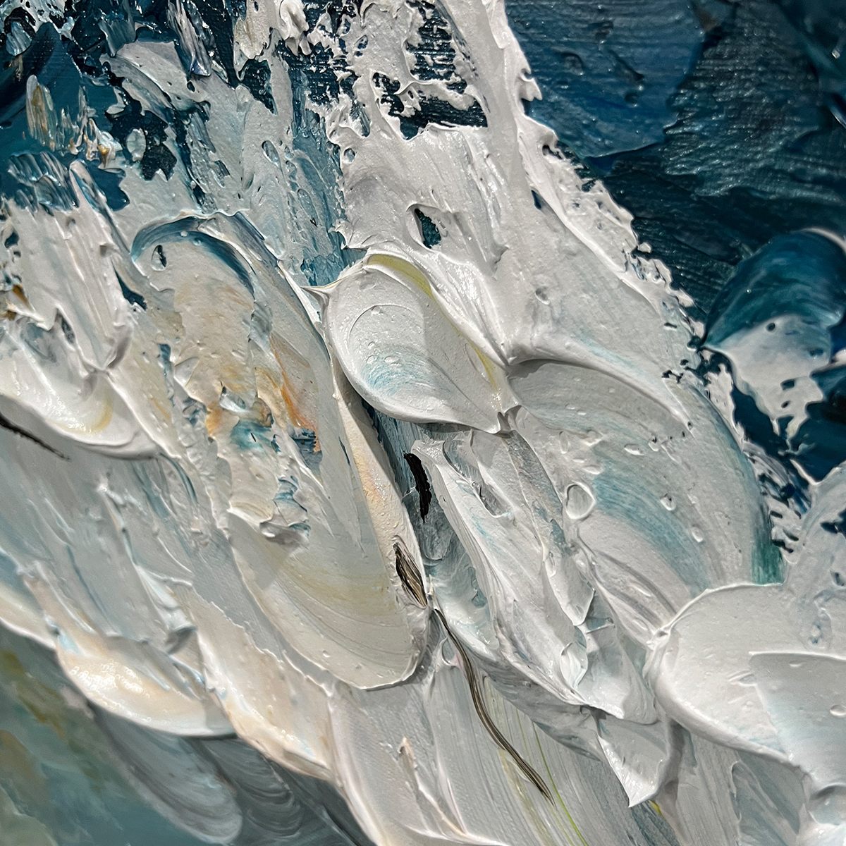 GOLDEN TIDE: Textured Impasto Ocean Wave Oil Painting - Image 3